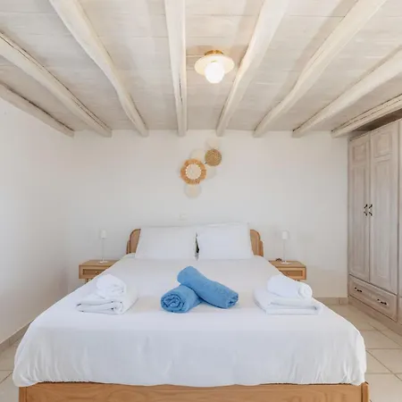 Villa Theon - Exclusive Luxury Sea View House!